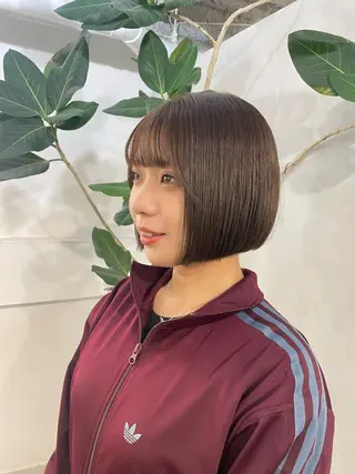 ショート カラー Hatsune 🐯レイヤーカットのヘアスタイル