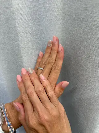 ネイル Saki 🩷のネイルデザイン