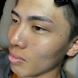 メンズ アイブロウ メンズ専門眉毛サロン Re:gidの眉毛・アイブロウイメージ