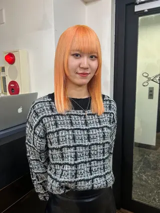 ミディアム カラー ハイトーンカラー ⭐️NAZUNAのヘアスタイル