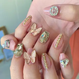 ネイル Blomeel Nailのネイルデザイン