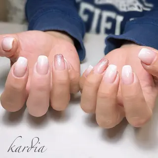 ネイル καρδιά -ｶﾙﾃﾞｨｱ-のネイルデザイン