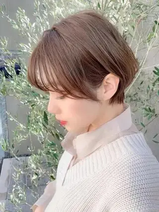 カラー 冬の透明感🩶レイヤ ー🩶上野BABYのヘアスタイル