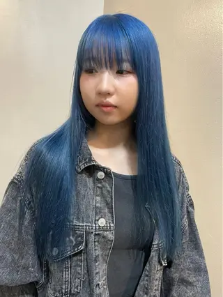 ロング カラー mio ／ハイトーンのヘアスタイル