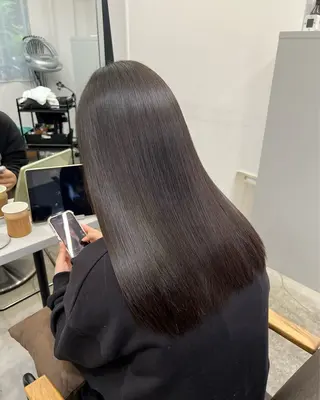 ミディアム 絶対可愛い暖色カラー 🌷うる艶✨山下七海のヘアスタイル