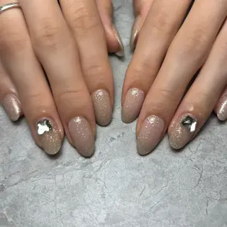 ネイル &Nail: アンドネイルコロンのネイルデザイン