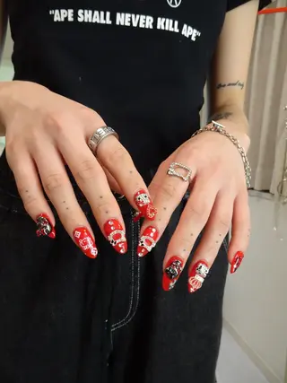 ネイル Ami 🦥のネイルデザイン