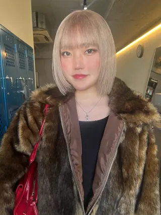 ショート レイヤーカット\ウル フ　chinatsuのヘアスタイル