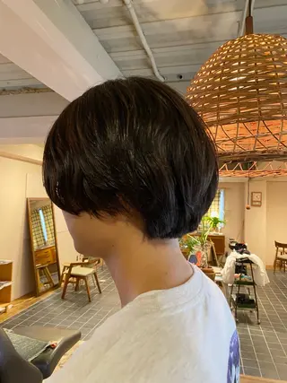 ショート 繭所属・こはる／ハードパーマ /癖毛風パーマ🧃のヘアスタイル