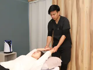 ボディヒーリング谷町整体所属・ボディヒーリング 整体/小顔・骨盤調整のエステ・リラクイメージ