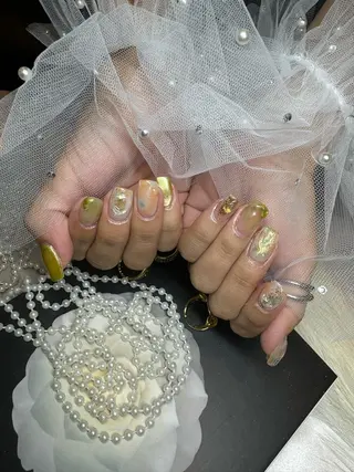 ネイル 濱岡 咲のネイルデザイン