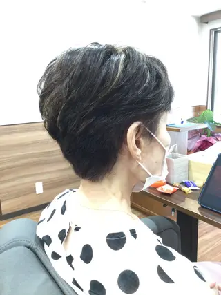 ショート カラー Annon プライベートサロンのヘアスタイル