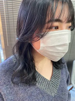 ミディアム カラー 🕶️佐藤 海李🐏のヘアスタイル