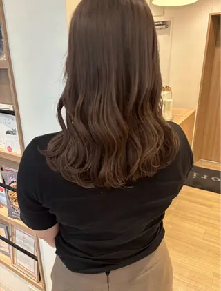 セミロング モテ髪‎🫧赤み消し カラー表参道きょうこのヘアスタイル