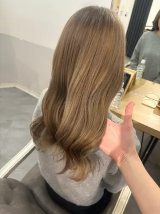ロング カラー Luis難波所属・Luis難波 Nanakoのヘアスタイル