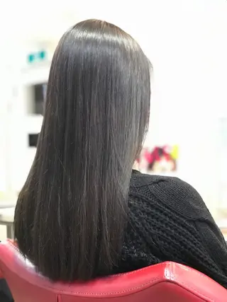 ロング カラー 渋谷宮益坂 omoのヘアスタイル