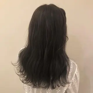 ロング しもかわ かほのヘアスタイル
