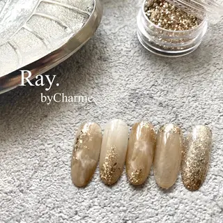 ネイル Ray. ／綺麗目ニュアンスのネイルデザイン