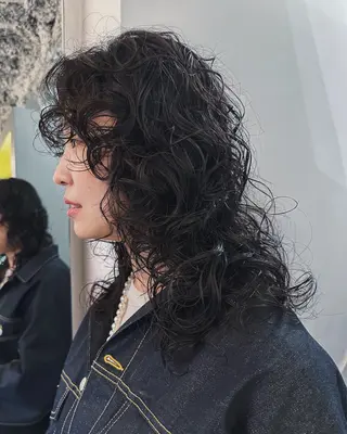 ミディアム パーマ レイヤー/パーマ /ウルフ/nabeのヘアスタイル