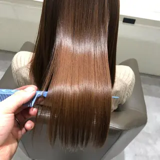 ロング ムトウセイマ/艶髪 /艶ケアWブリーチのヘアスタイル