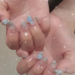 ネイル LUANA所属・LUANA ジュリのネイルデザイン