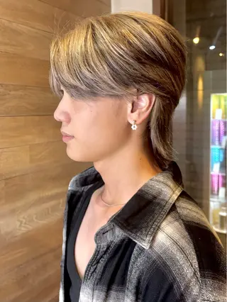 ショート カラー 中野 裕介のヘアスタイル