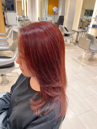 カラー 久永 菫のヘアスタイル