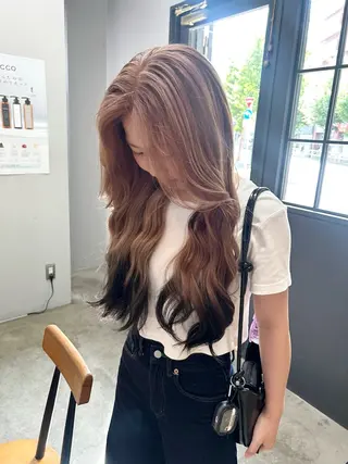 ロング カラー ROCCOeast Rukaのヘアスタイル