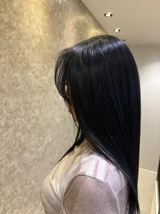 ロング カラー アベ ミスズのヘアスタイル