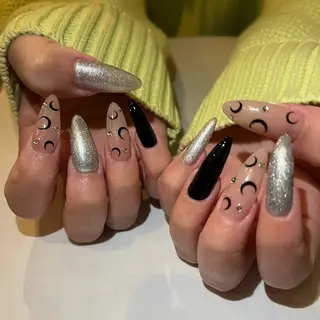 ネイル T-Rich所属・高野 沙玖良のネイルデザイン