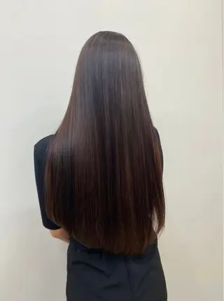 ロング ✨髪質改善特化✨副 店長椎葉信乃介のヘアスタイル