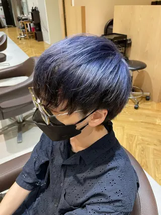 ショート カラー パーマ メンズ 鯨井 浩輔のヘアスタイル