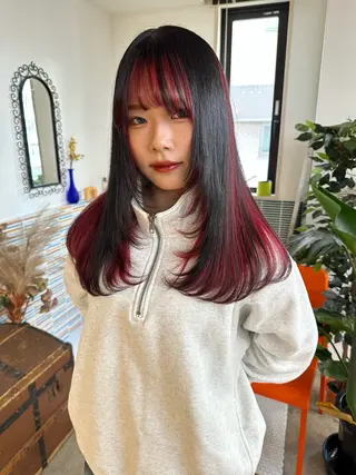 セミロング カラー ハイトーン/ブリーチ ／デザインカラー悠斗のヘアスタイル