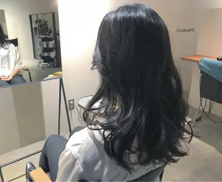 ロング カラー R HAIR SALON所属・RHAIRSALON 西山梓のヘアスタイル