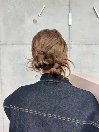 セミロング ヘアアレンジ カコ/レイヤーカット ヘアアレンジのヘアスタイル