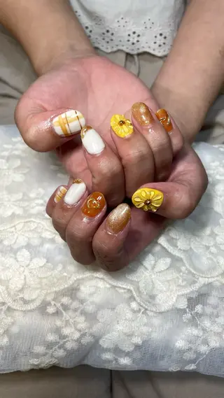 ネイル 藤島 咲良のネイルデザイン