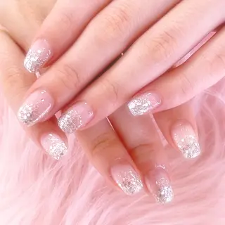 ネイル 梅島のネイル屋さん所属・梅島の ネイル屋さんのネイルデザイン