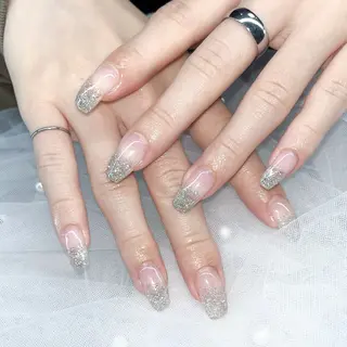 ネイル VIERU YURIのネイルデザイン