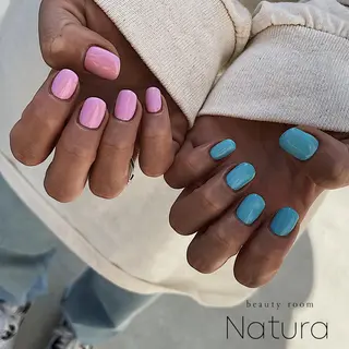 ネイル マツエク・マツパ アイブロウ beautyroom Naturaのネイルデザイン