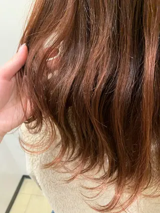 ミディアム カラー ハイトーン/レイヤー 💜Akaneのヘアスタイル