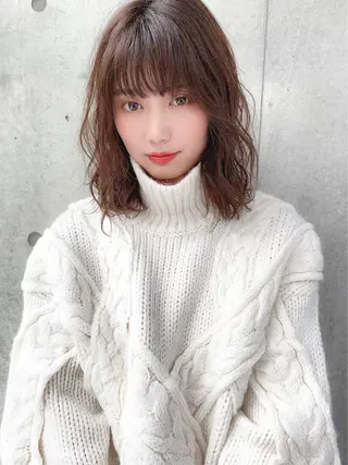 ミディアム カラー パーマ ヘアアレンジ ♡透け感カラー 大賀哲平♡のヘアスタイル