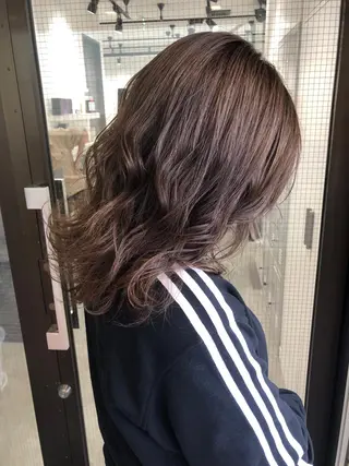 セミロング カラー 2nd所属・🤍2nd🤍田所 美希のヘアスタイル