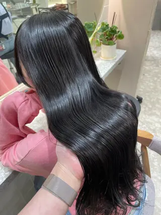 ロング Ess所属・YUKI / レイヤーカット🤍のヘアスタイル