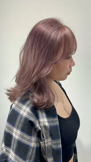 ミディアム カラー 似合わせ前髪／ 小顔カット🎀そうのヘアスタイル