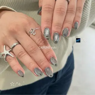 ネイル CAFUNÉ tokyo所属・☾ ໋CAFUNE yuki︎︎𓂃⟡のネイルデザイン