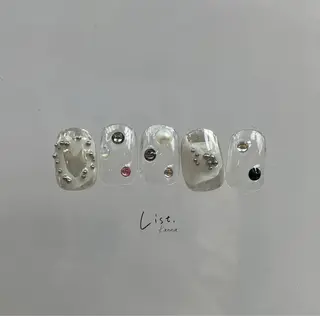 ネイル List. 山本那緒のネイルデザイン