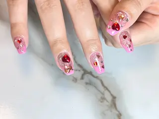 セミロング ネイリスト シンのネイルデザイン