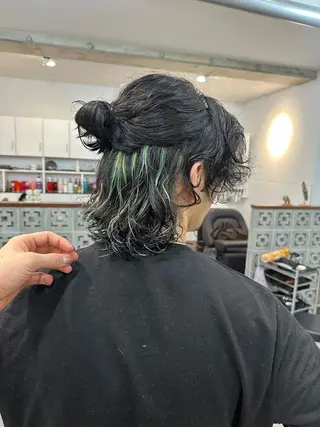 カラー メンズ カイリ /レイヤーカットのヘアスタイル