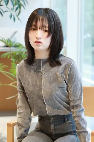 ミディアム 中西 優吾のヘアスタイル