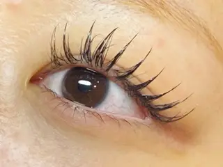 マツエク・マツパ まつパ🌙 Hinataのマツエク・マツパデザイン